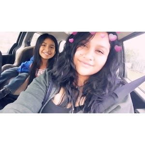 Meet your Posher, Ashley